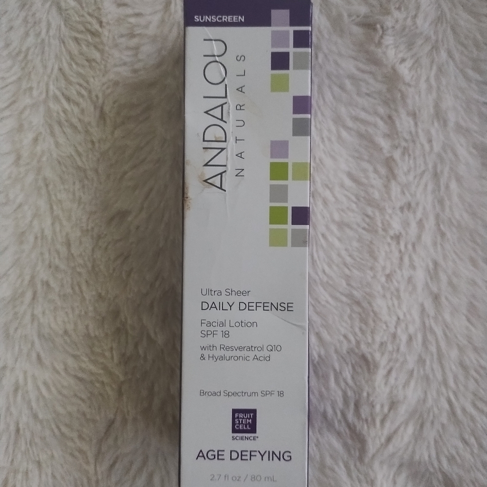 Andalou Naturals Age Defying Ultra Sheer Daily Defense Facial Lotion SPF 18 - Picture 2 of 2